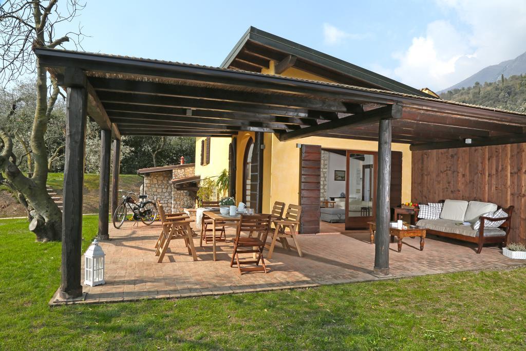Villa Dei Rosmarini 토스콜라노마데노 외부 사진
