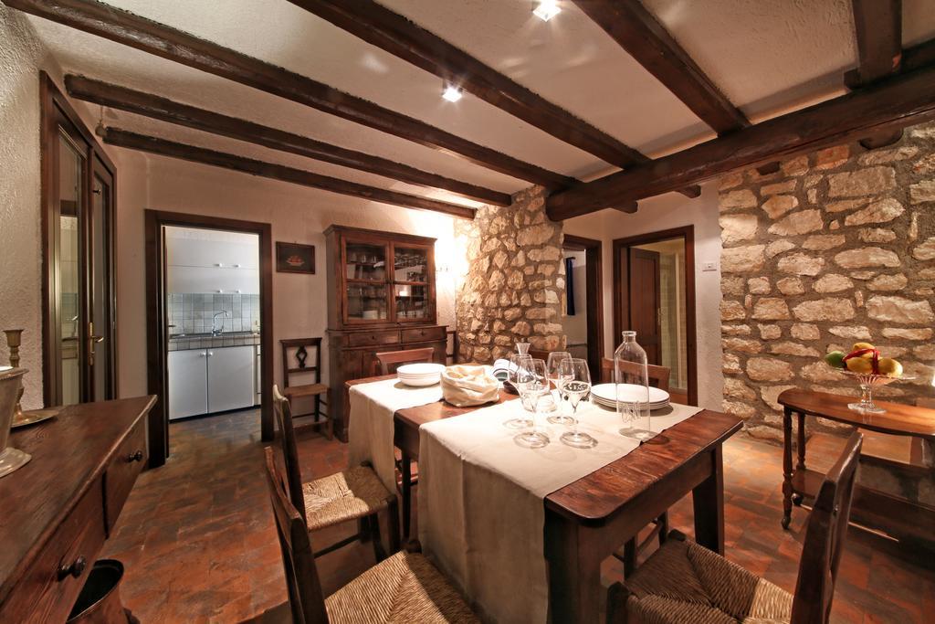 Villa Dei Rosmarini 토스콜라노마데노 외부 사진