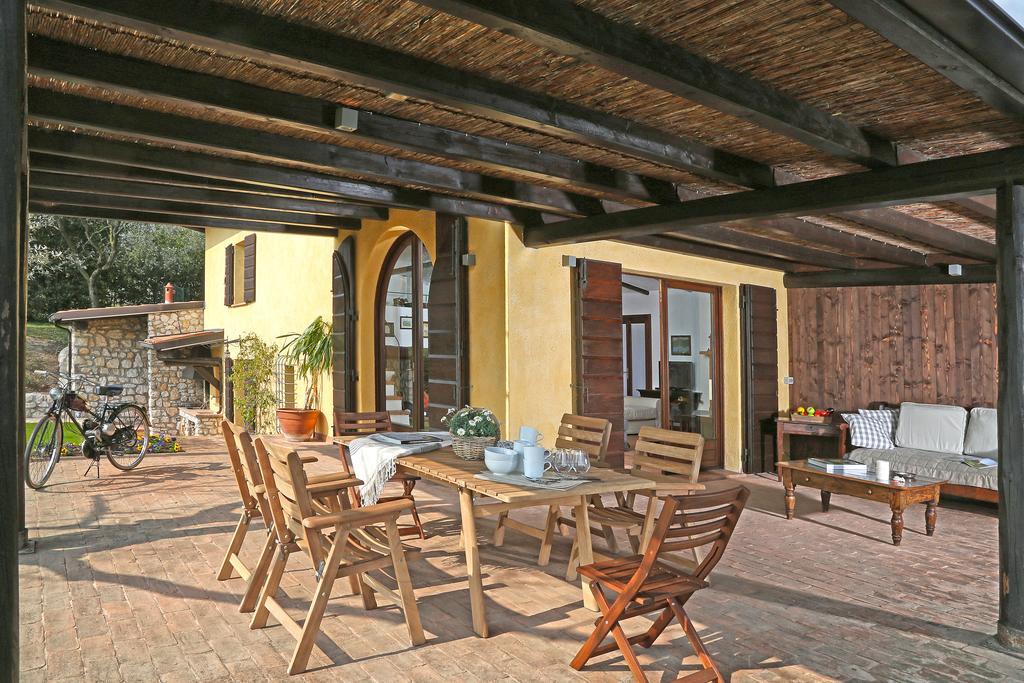 Villa Dei Rosmarini 토스콜라노마데노 외부 사진